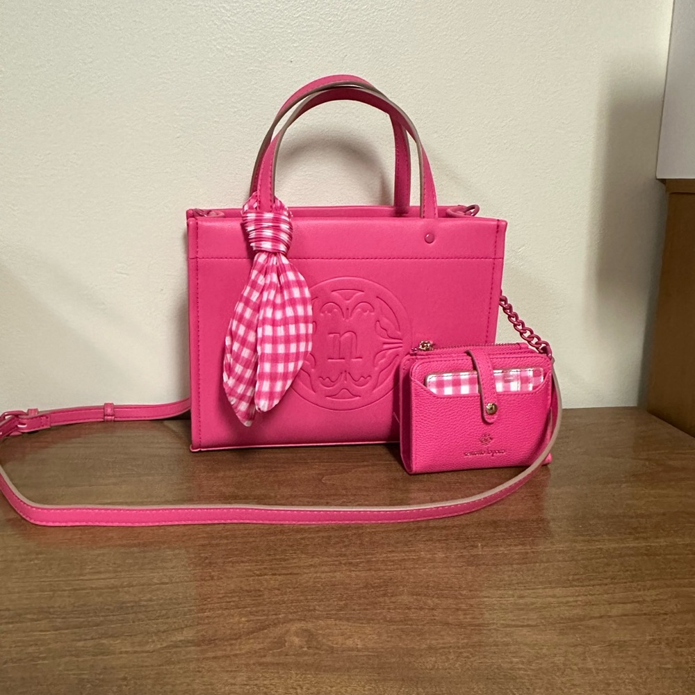 Nanette Lepore Purse & Wallet